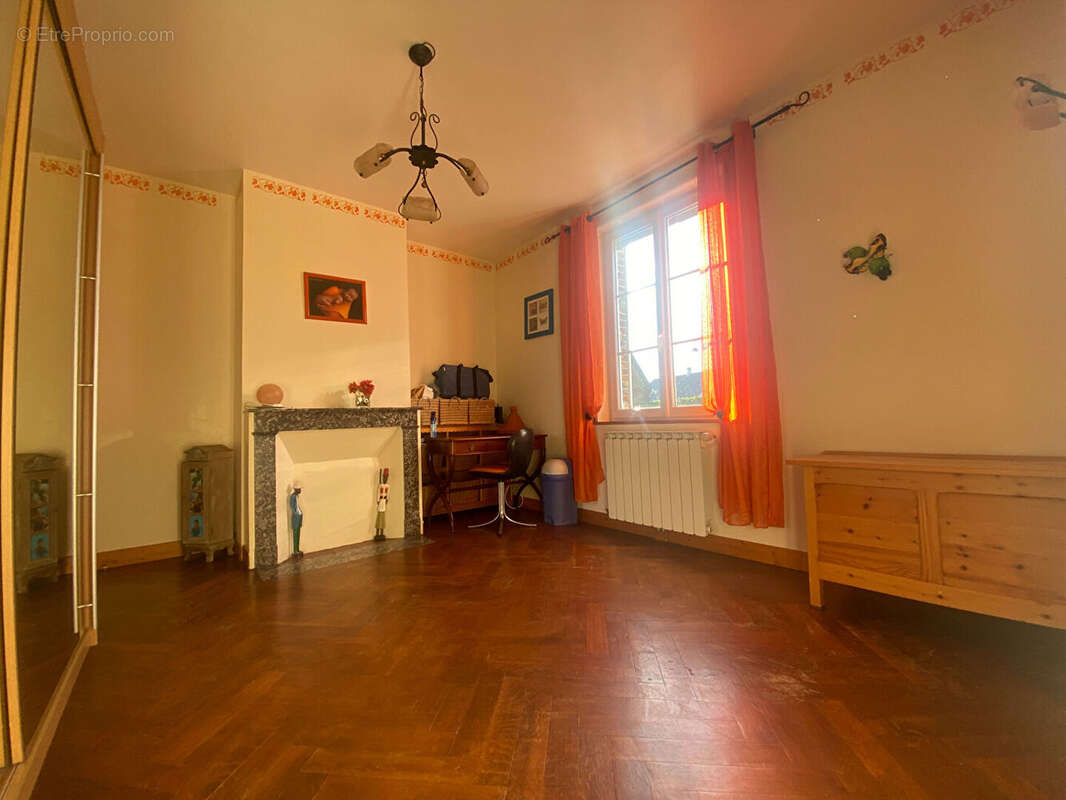 Maison à LE NEUBOURG