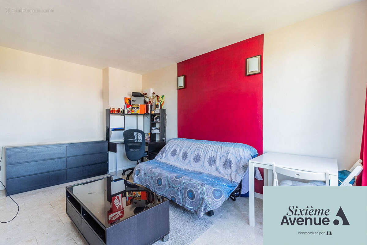 Appartement à CARRIERES-SUR-SEINE