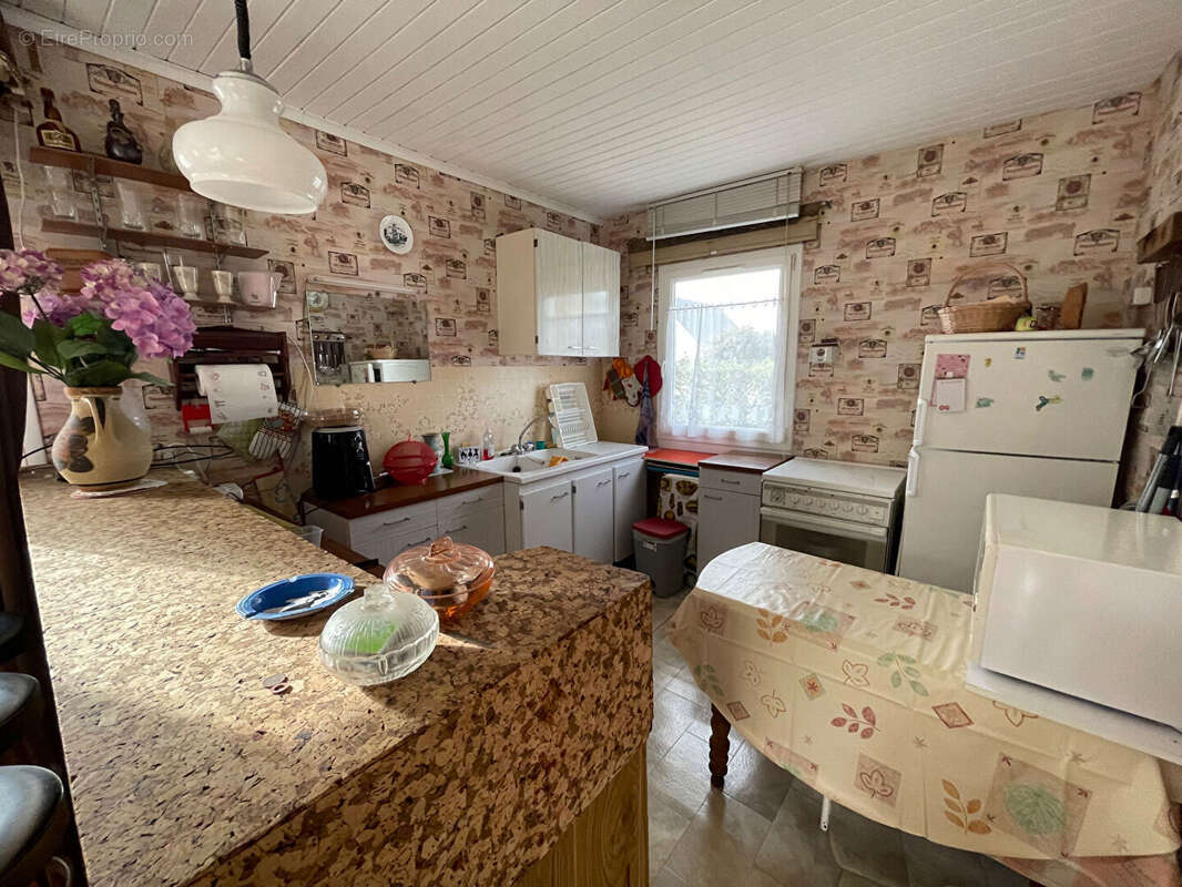 Maison à SAINT-GERMAIN-SUR-AY