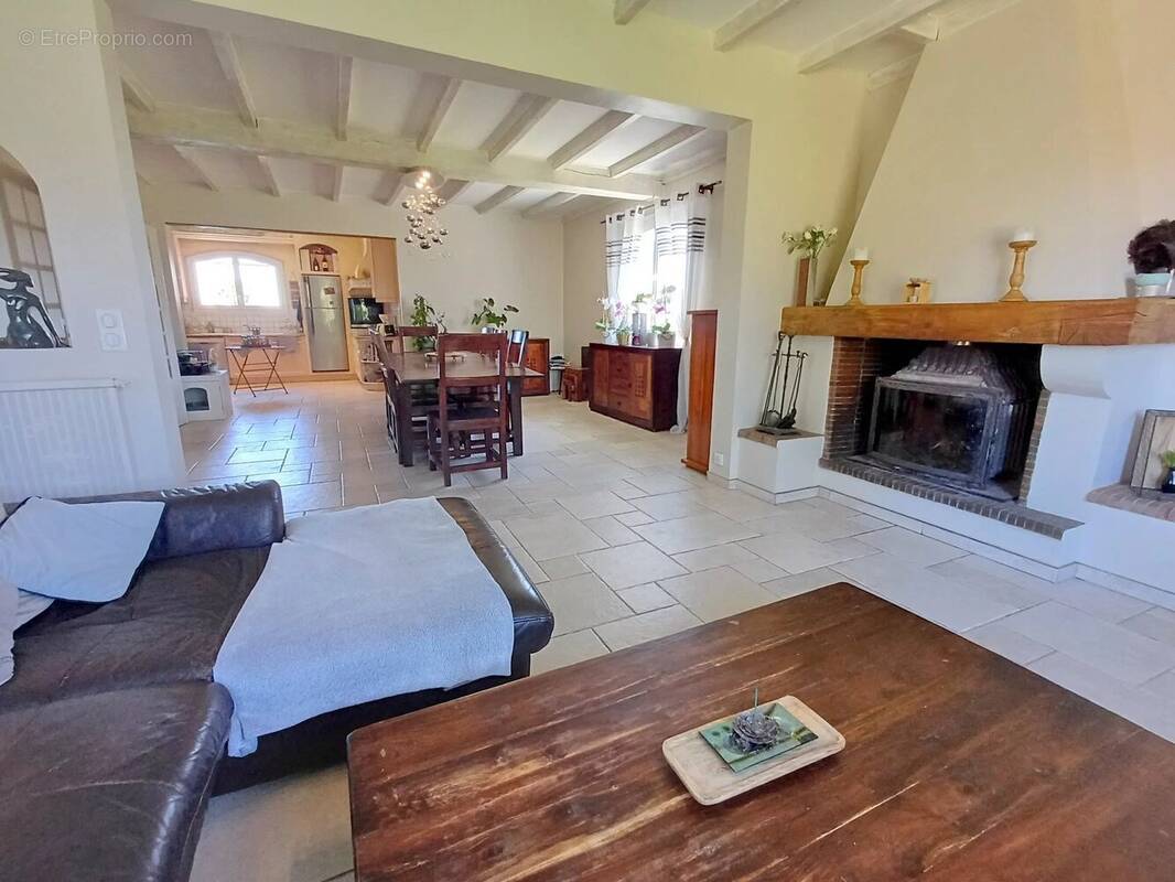 Maison à COURPIGNAC