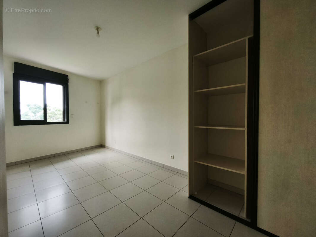 Photo 4 - Appartement à SAINT-DENIS