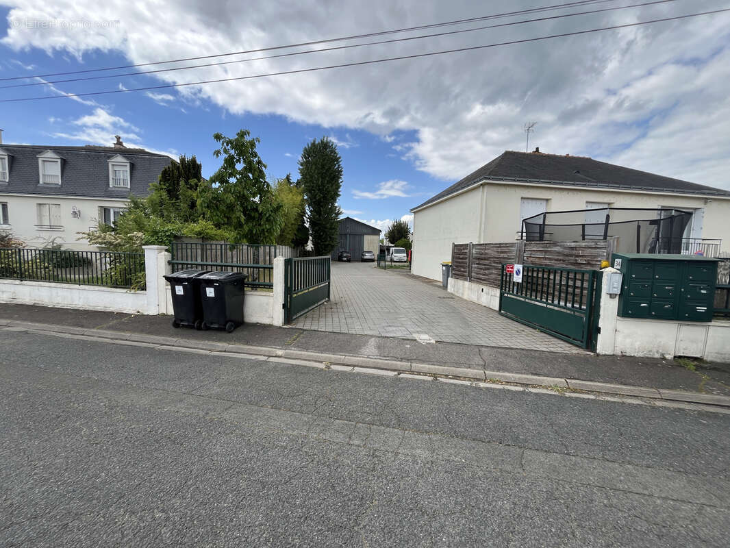 Maison à MONTLOUIS-SUR-LOIRE