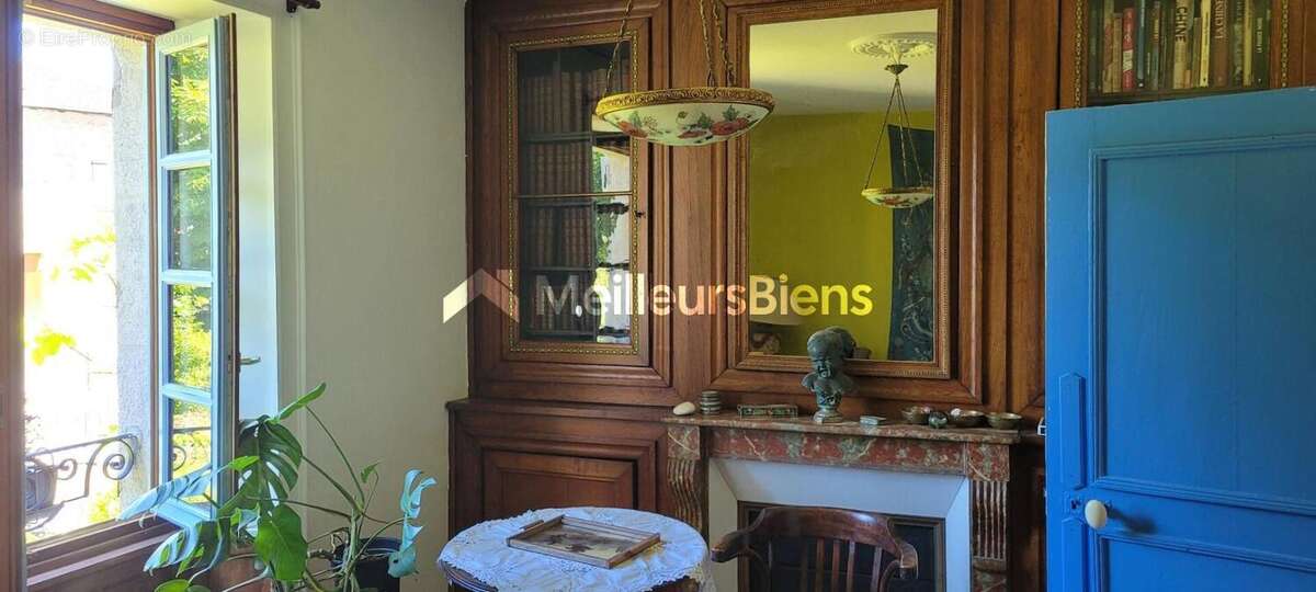 Maison du 19e avec granges , annexes, terrain de 9000 m2 - photo 7