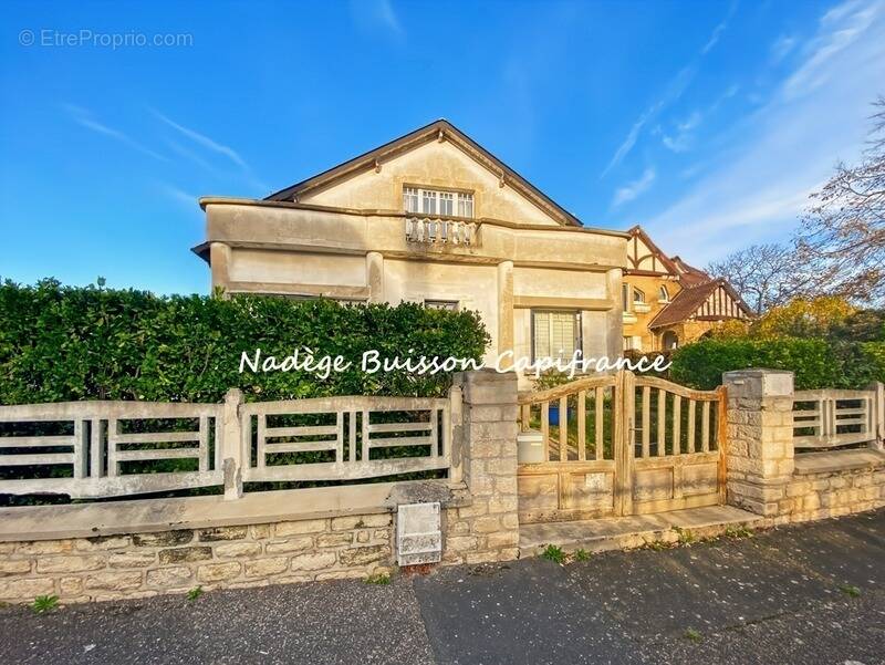 Maison à OUISTREHAM