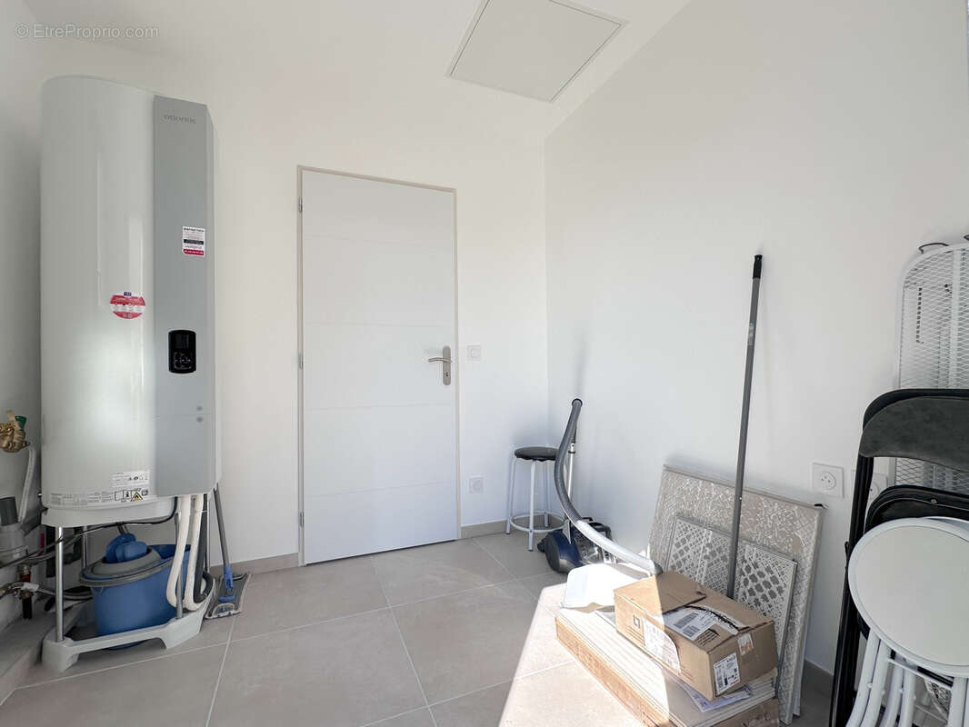 Maison à NEUVILLE-DE-POITOU