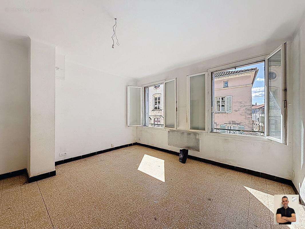 Appartement à TARASCON