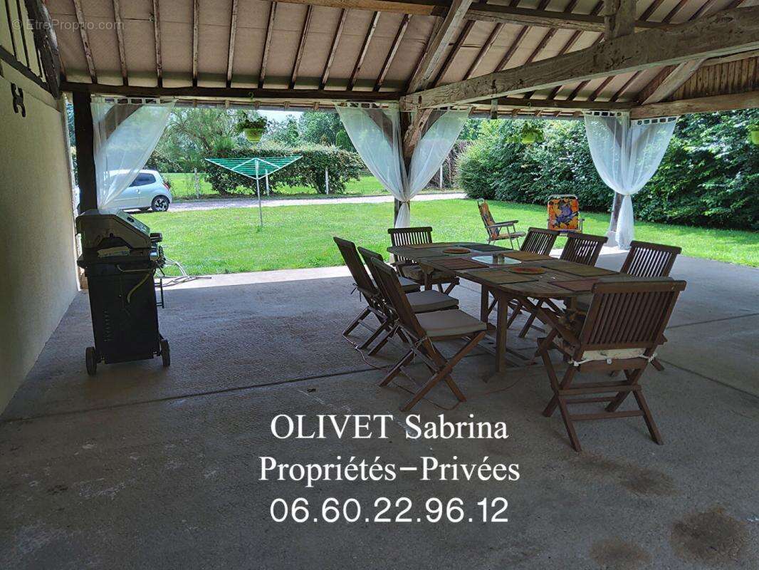 Maison à LA TRINITE-DE-THOUBERVILLE