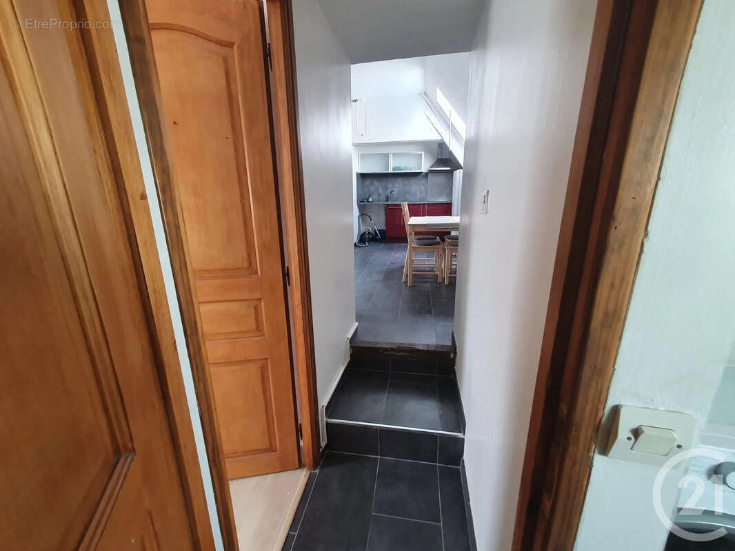 Appartement 33 m² à Brie-Comte-Robert  - photo 12