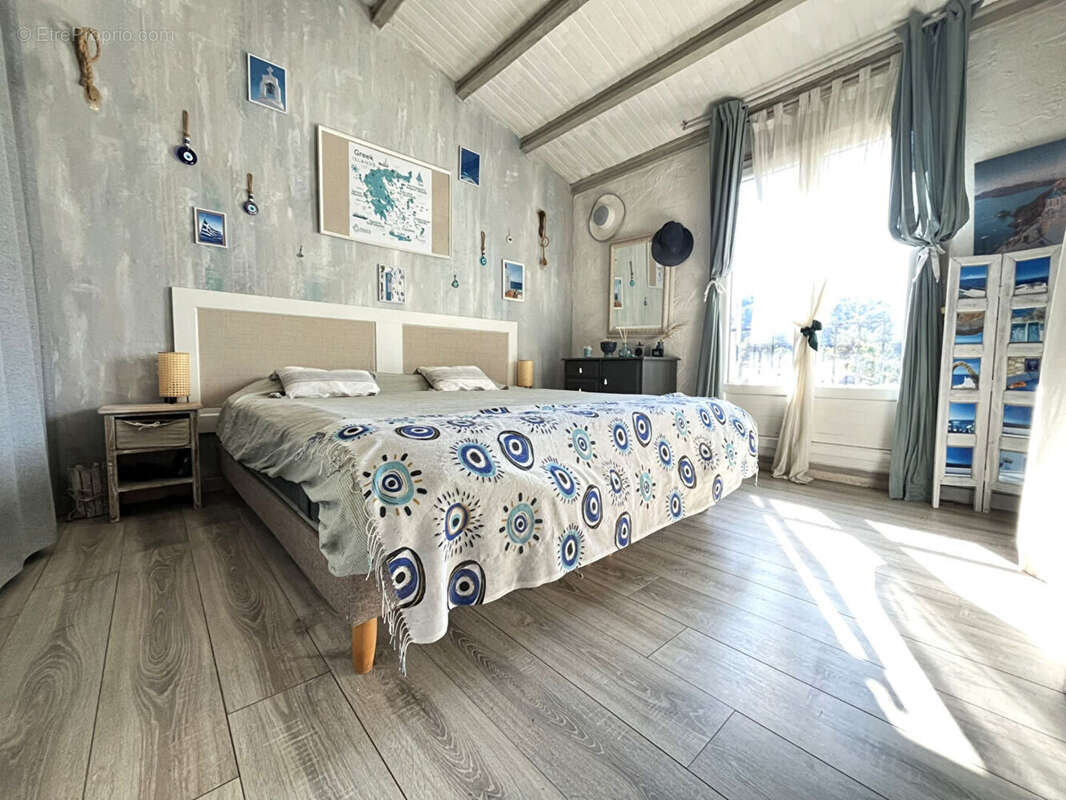 Maison à LA COLLE-SUR-LOUP