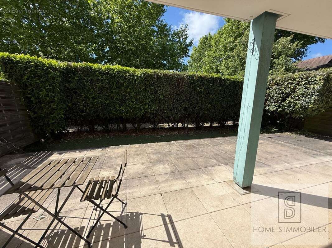 Appartement à SERRIS