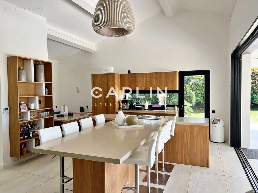 Villa 4 chambres, vue mer, Gigaro - photo 6