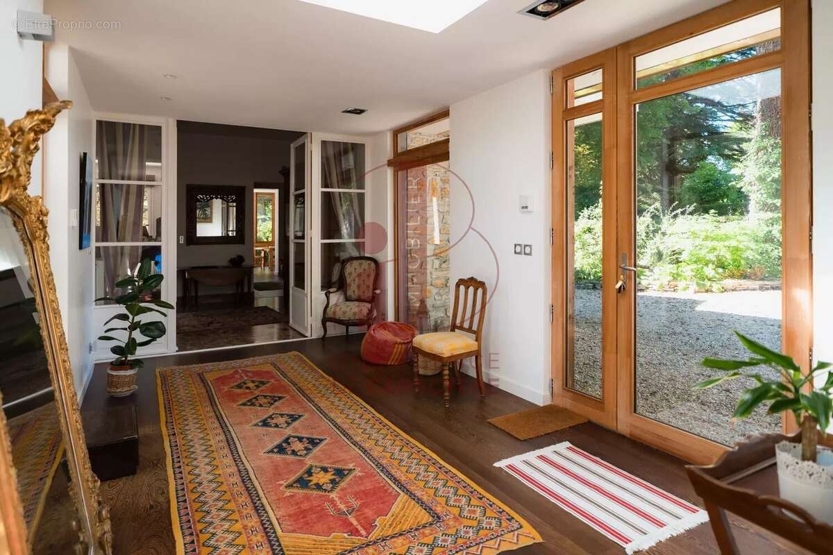 Maison à FONTAINEBLEAU