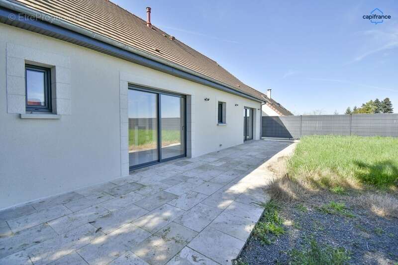 Maison à VINEUIL