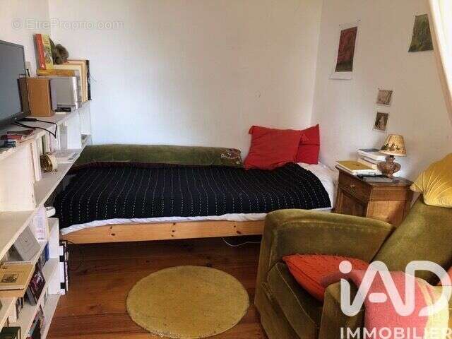 Maison 70 m² à Saint-Segal  - photo 8