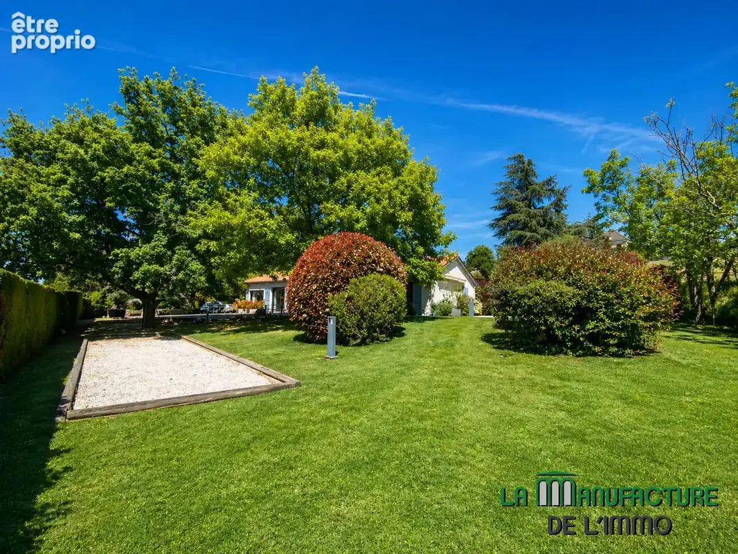 Villa de 184m2 avec piscine et dependance / saint-galmier - photo 3