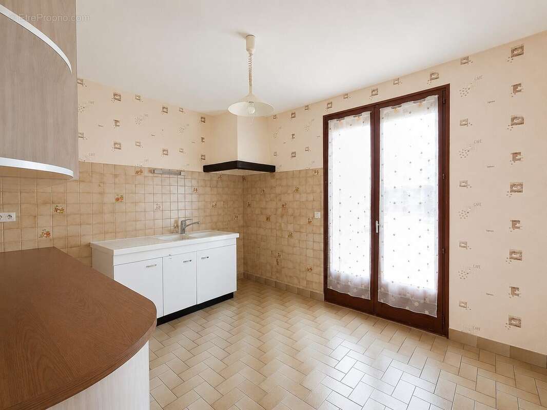 Maison à MONTLOUIS-SUR-LOIRE