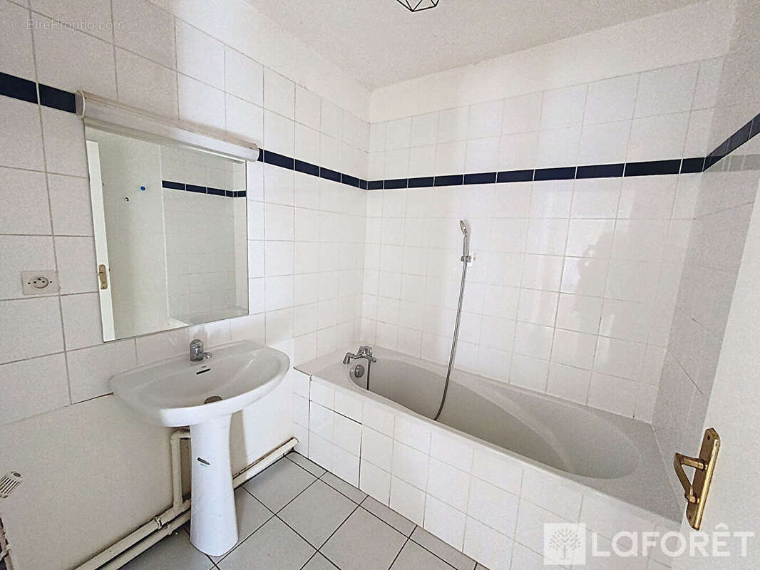 Appartement à LYON-4E