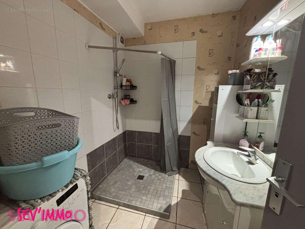Appartement à CUSSET