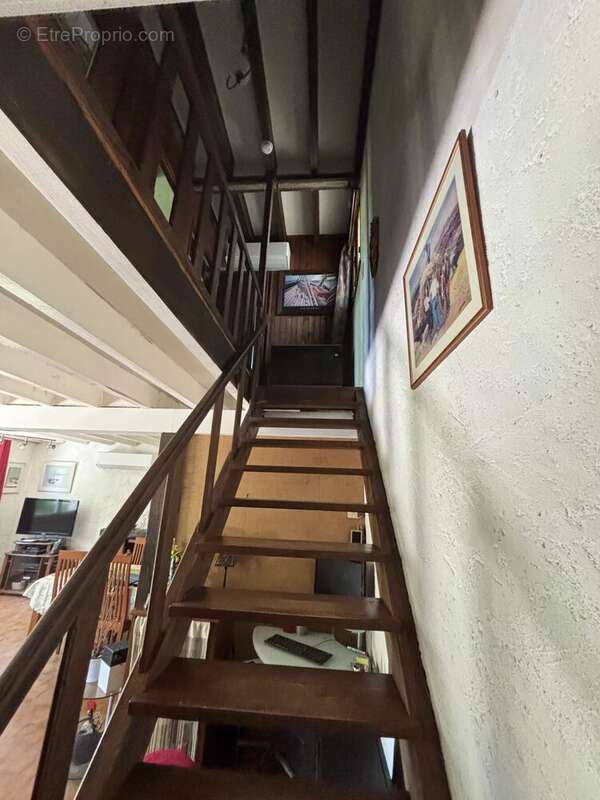 Maison à LES BORDES-SUR-ARIZE