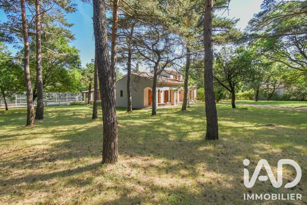 Photo 4 - Maison à PLAN-D'AUPS-SAINTE-BAUME