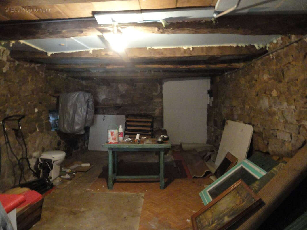 Maison en pierres dans hameau - photo 12