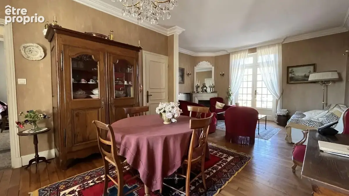 Maison de 168 m² en centre bourg - photo 11