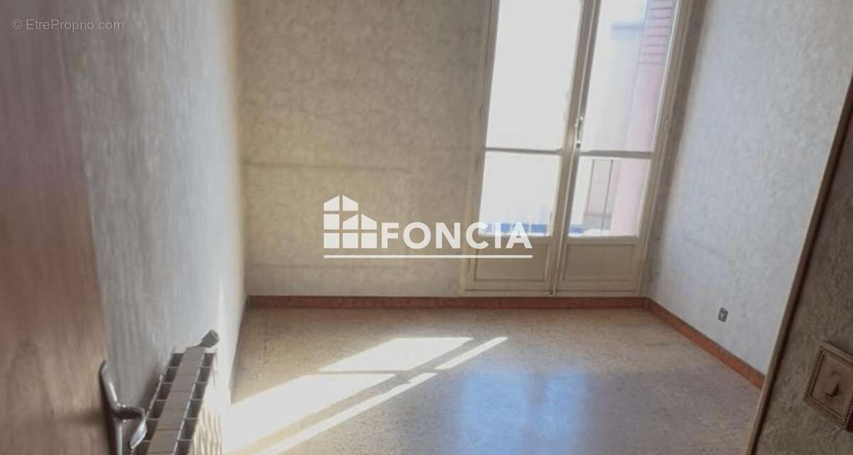 Appartement à MARSEILLE-15E