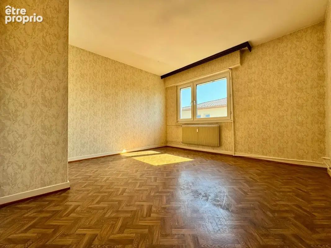 ILLZACH   F4 lumineux avec terrasse, climatisation, garage et parking - photo 4