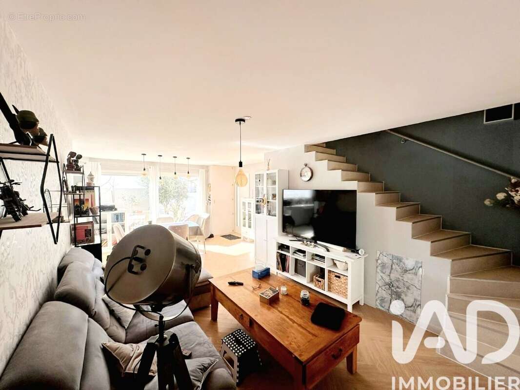 Photo 3 - Maison à MARIGNANE