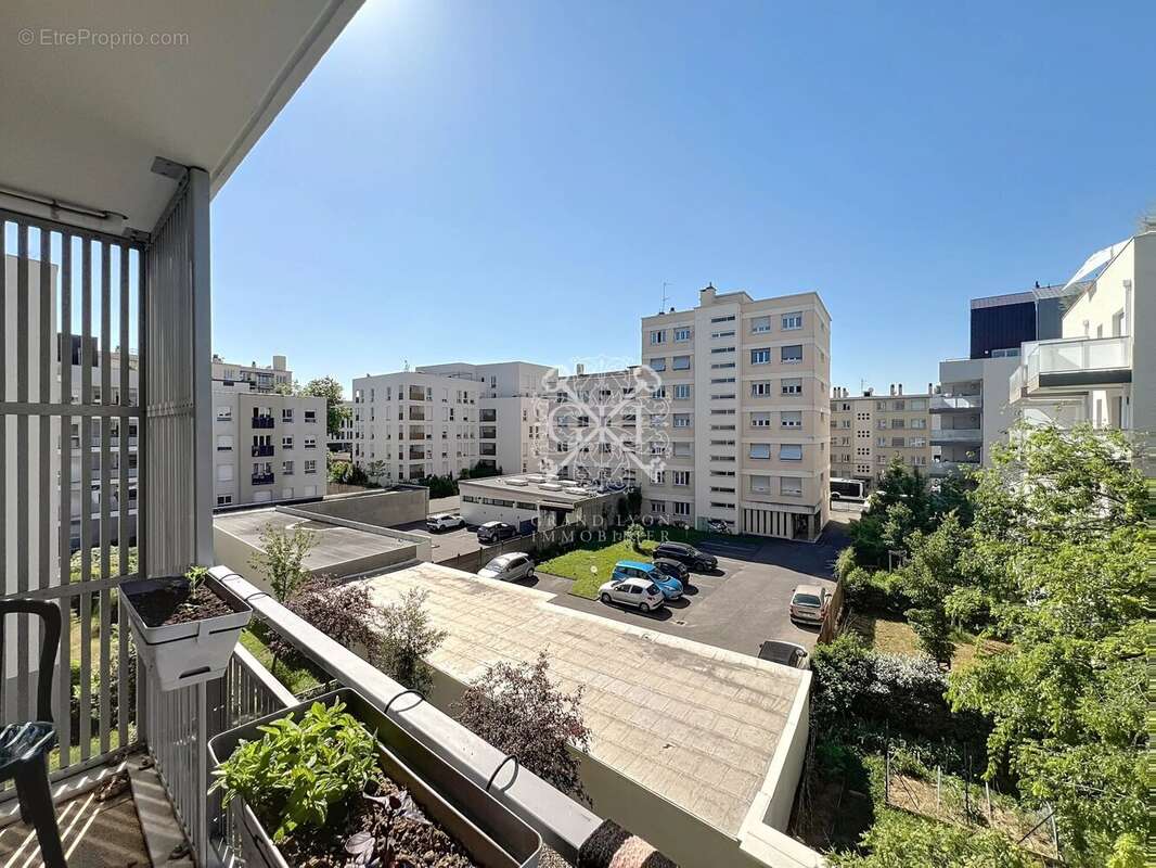 Appartement à VILLEURBANNE