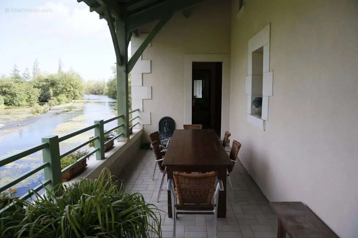 Maison à SAINT-AULAYE