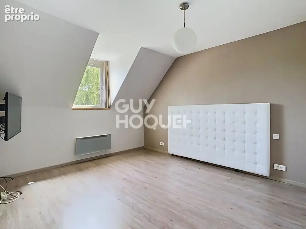 Maison familliale avec piscine,  5 chambres, terrain de 1031 m² à Fresnoy-le-Luat - photo 10
