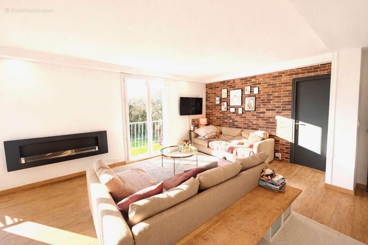 Appartement 107 m² à Valence  - photo 4