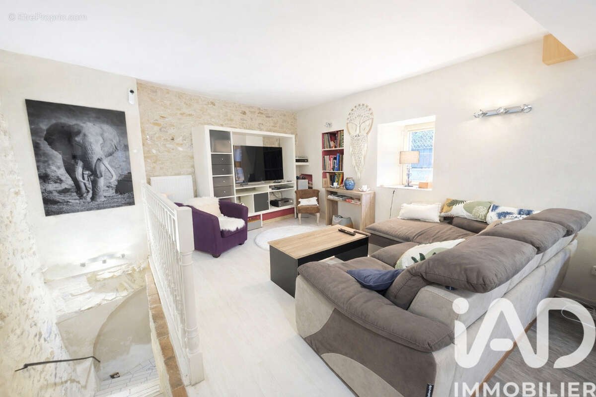 Maison 156 m² à Brignon  - photo 5