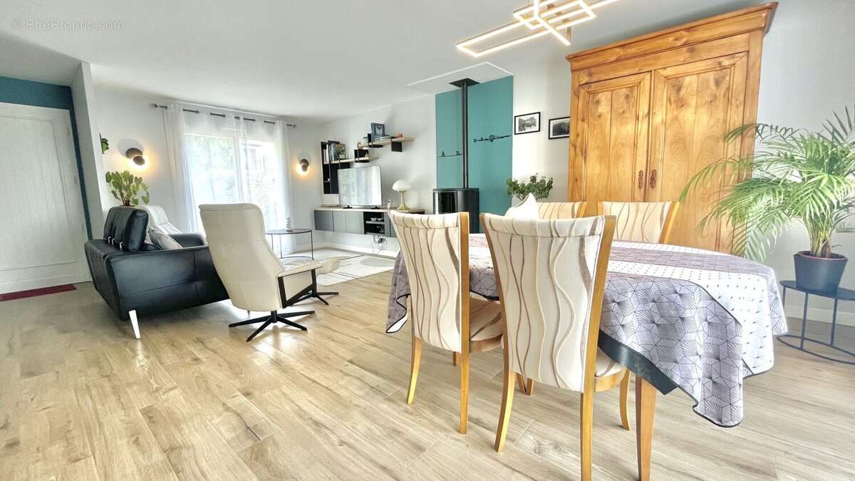 Maison 108 m² à Guichen  - photo 5