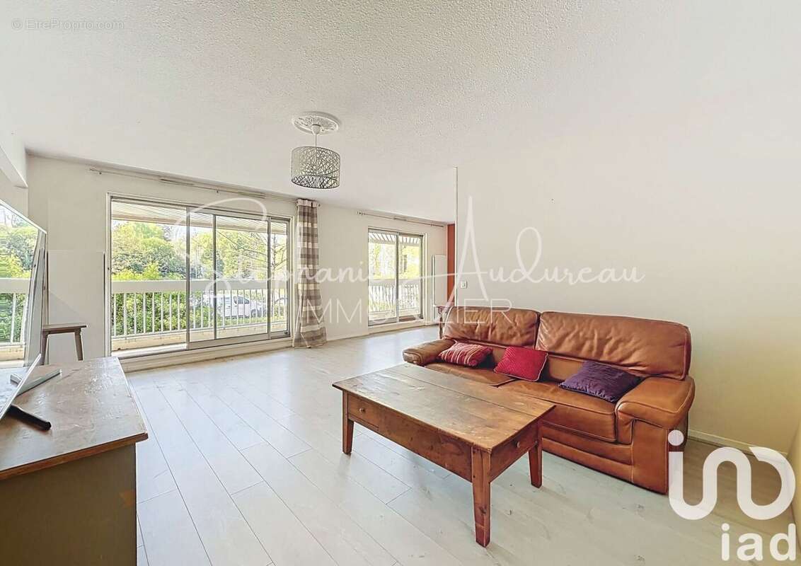 Photo 4 - Appartement à VERRIERES-LE-BUISSON