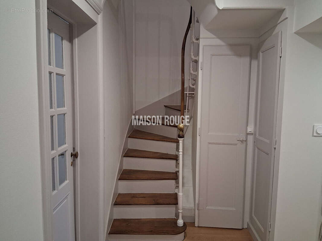 Très bel appartement,186m², 7 pièces, excellent état, à proximité de la cathédrale de Rennes - photo 19