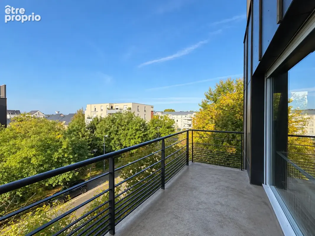 Bel appartement t3 avec terrasse et place de parking - la riche centre - photo 8