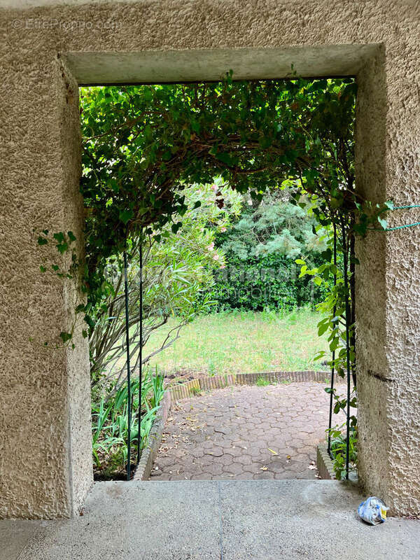 Maison à LES ANGLES