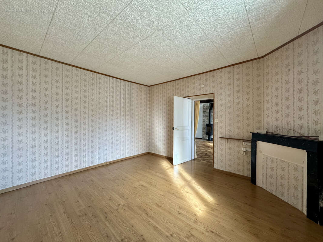 Maison à COULOMMIERS