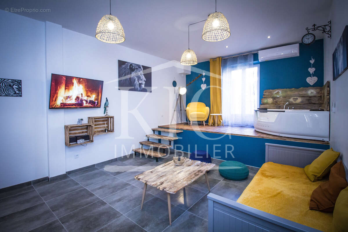 Appartement à CARCASSONNE