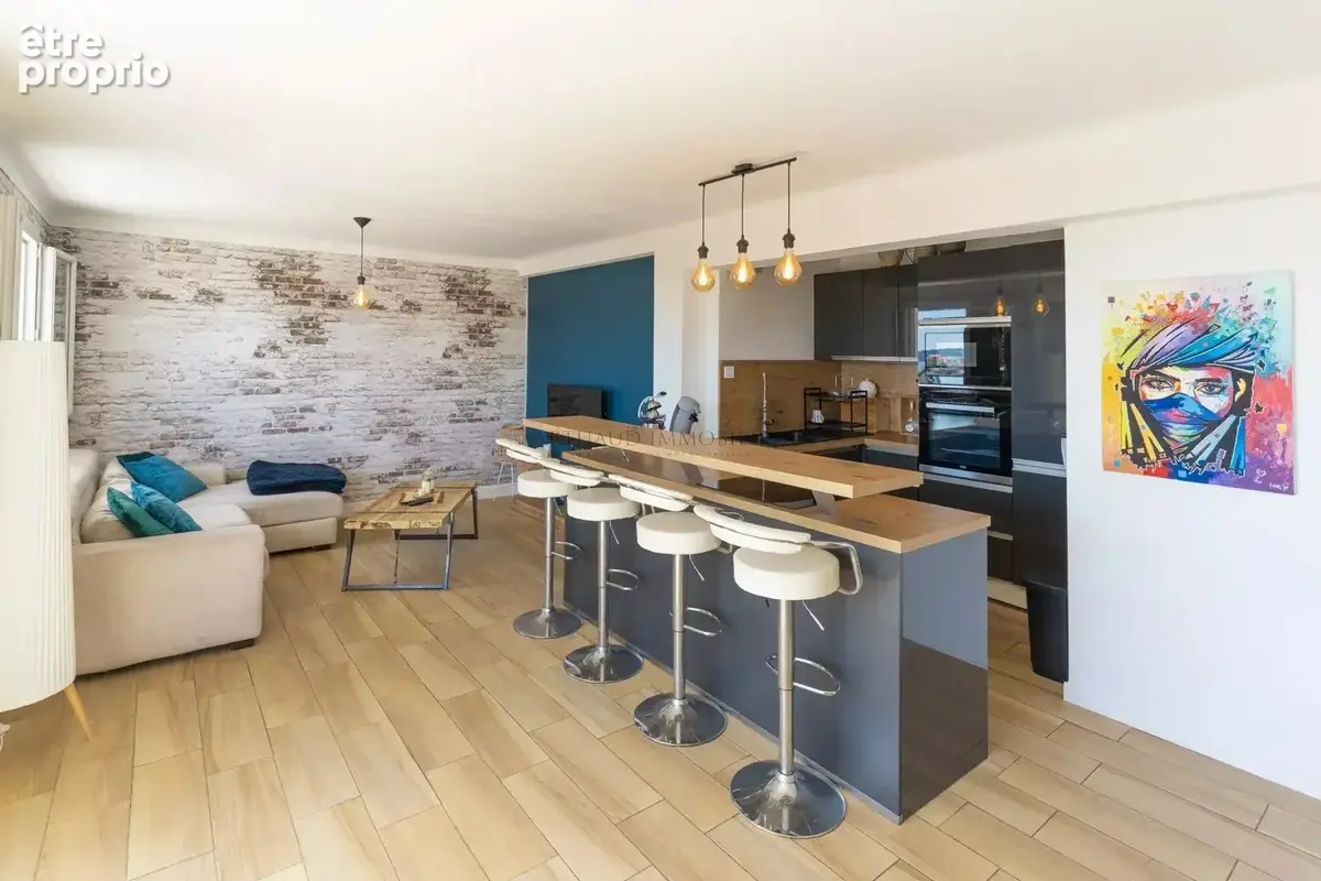 3 Pièces rénové - Vue Mer - Garage - Calme total - photo 5