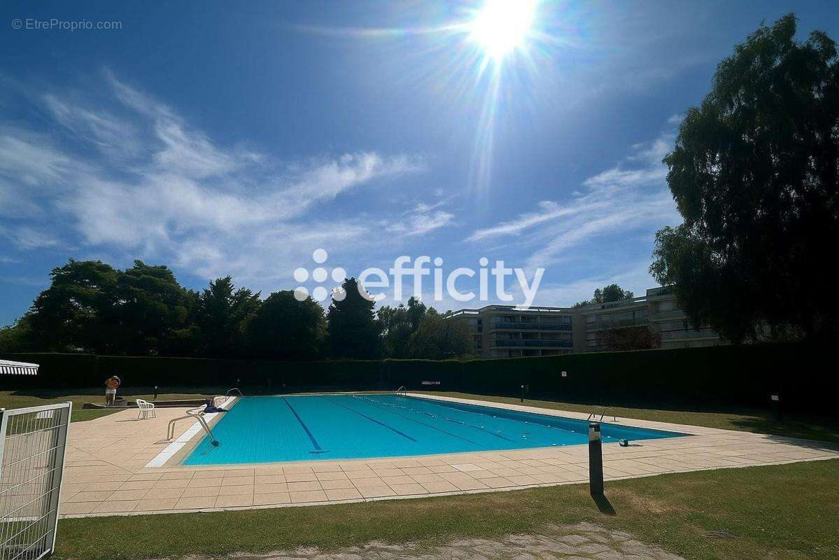 Appartement à BAILLY