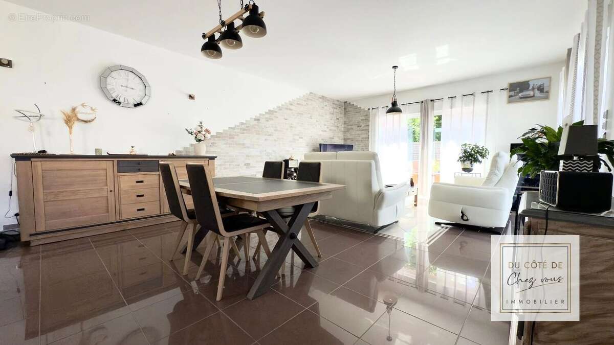 Appartement à SAINT-ANDRE-LES-VERGERS