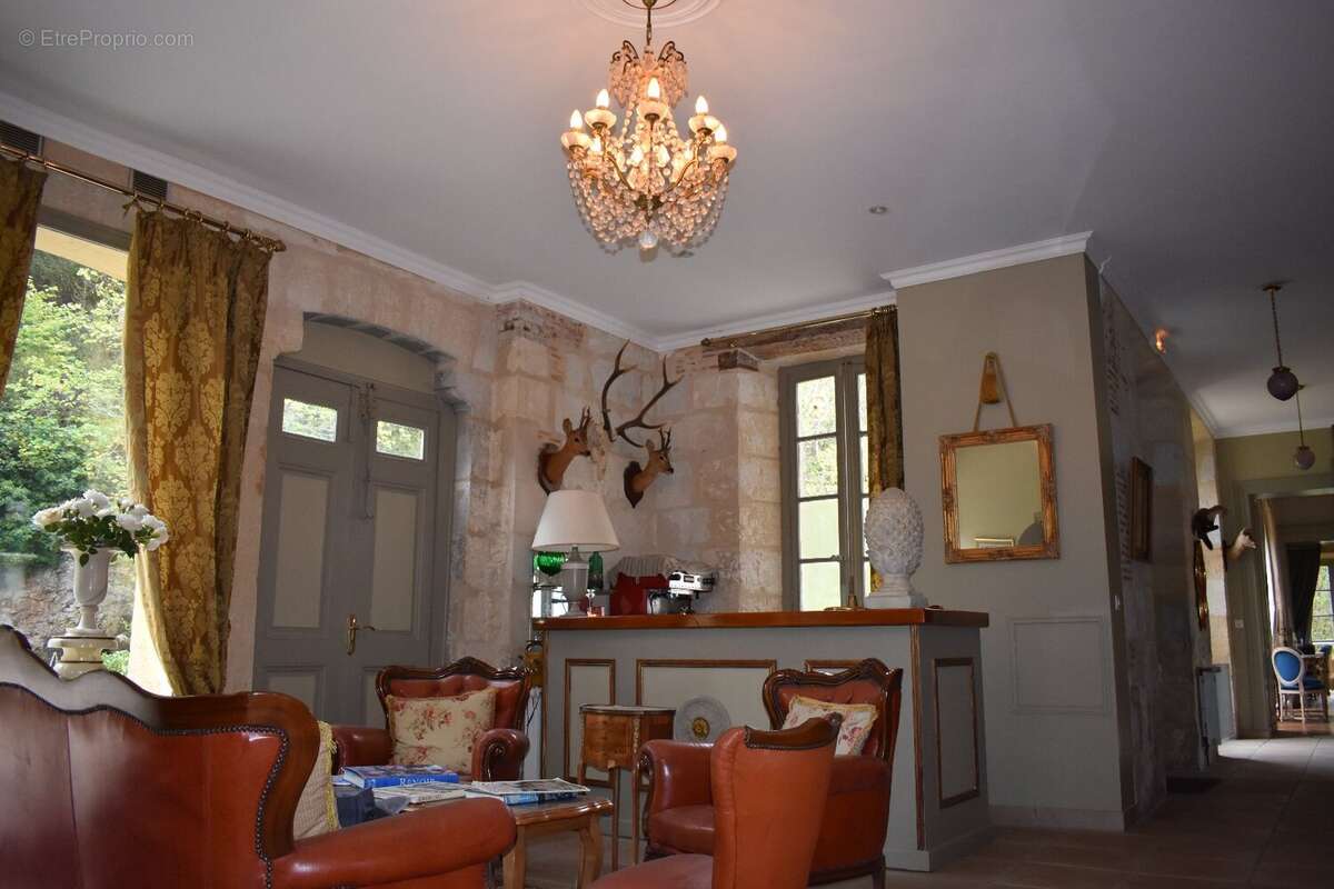Rare chateau proche perigueux - photo 8