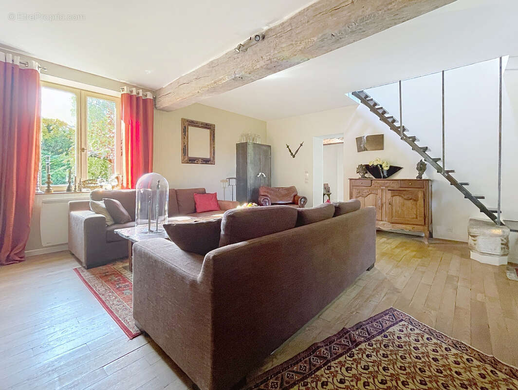 Maison à MANOU