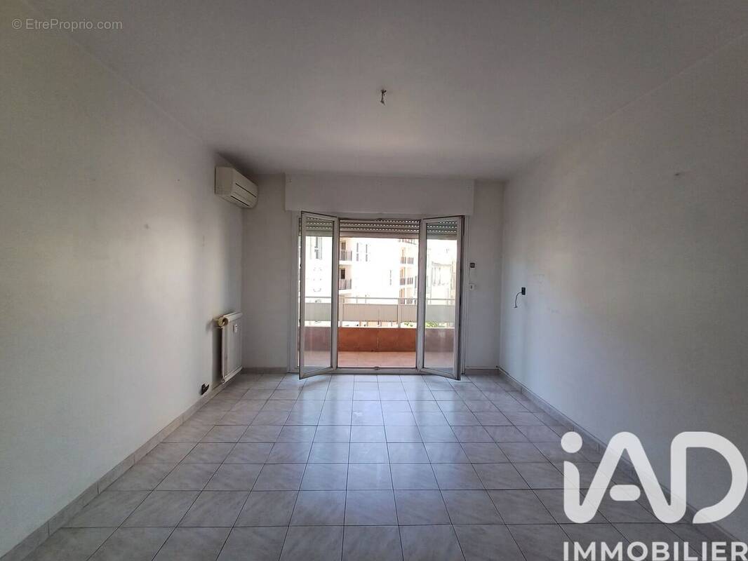Photo 1 - Appartement à TOULON