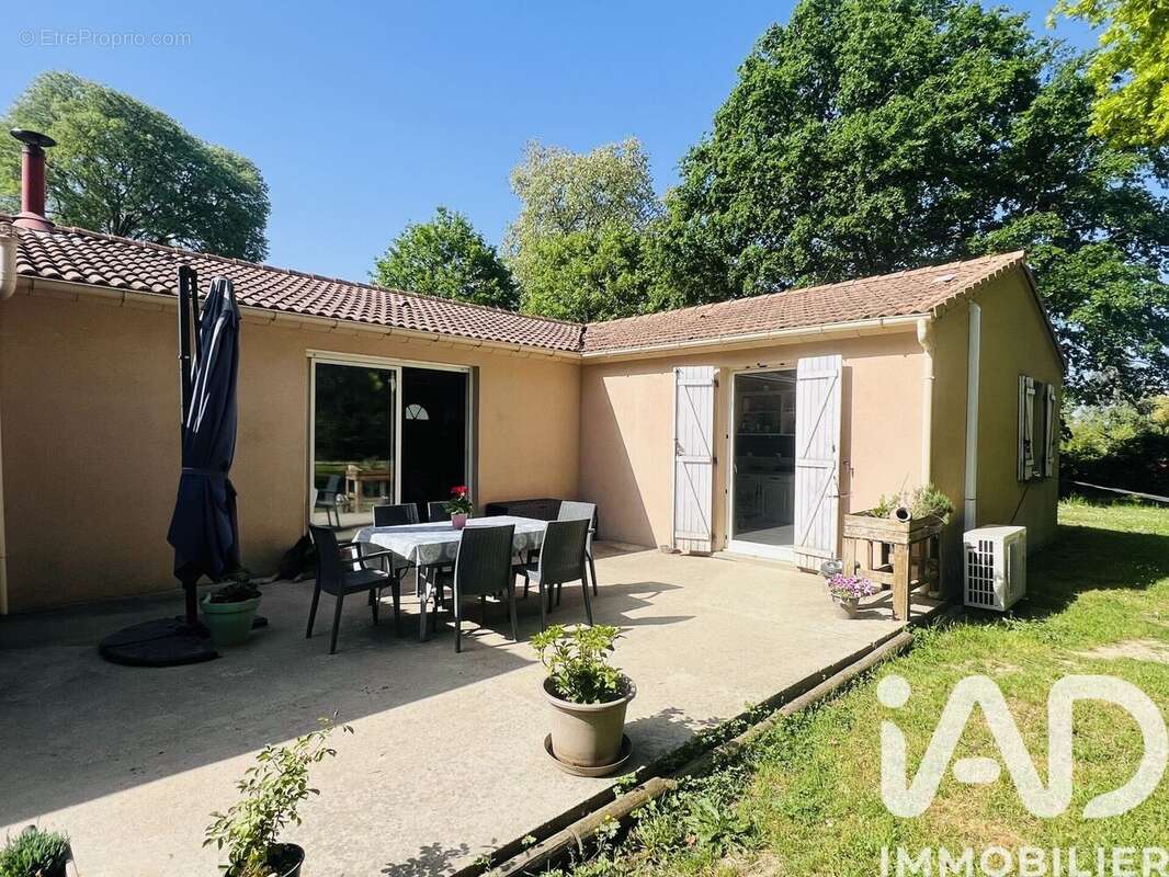 Photo 2 - Maison à LAFRANCAISE