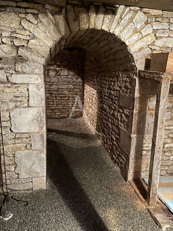 Maison à NEUVILLE-DE-POITOU