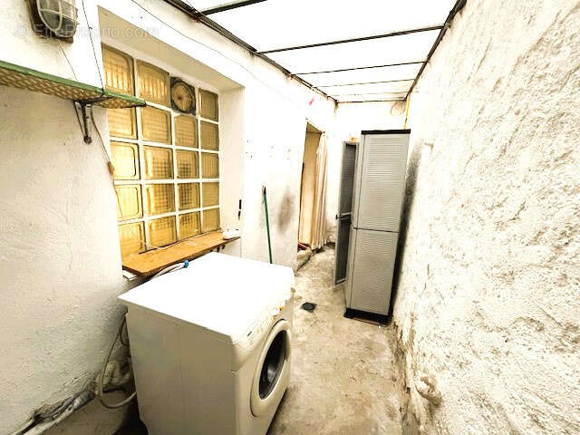 A vendre maison de ville a etage cour cave    limoux - photo 10